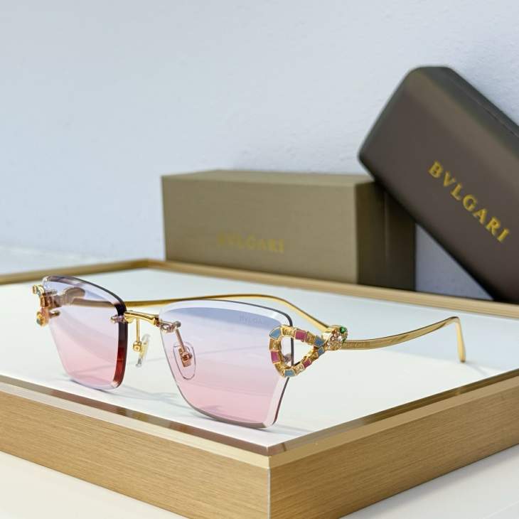 Picture of Bvlgari Sunglasses _SKUfw76702948fw